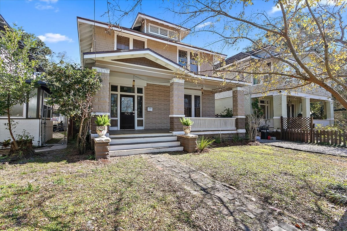 1925 Silver St
